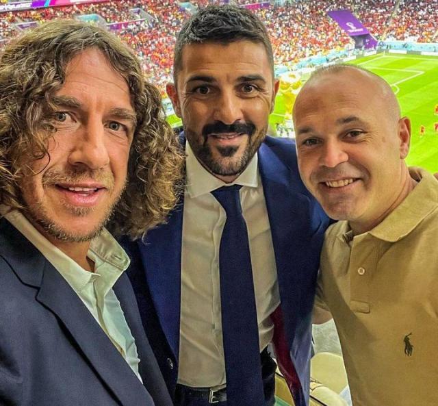 1669579267718097554.jpg FimD31QWIAM4HTU.jpg