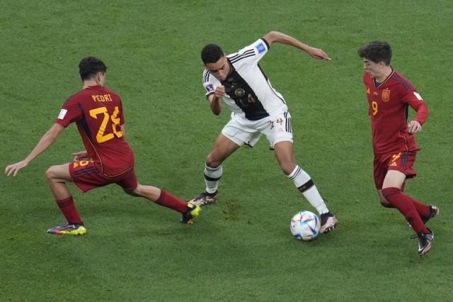 1669592830053044438.jpg Fim046mXgAEyLTk.jpg